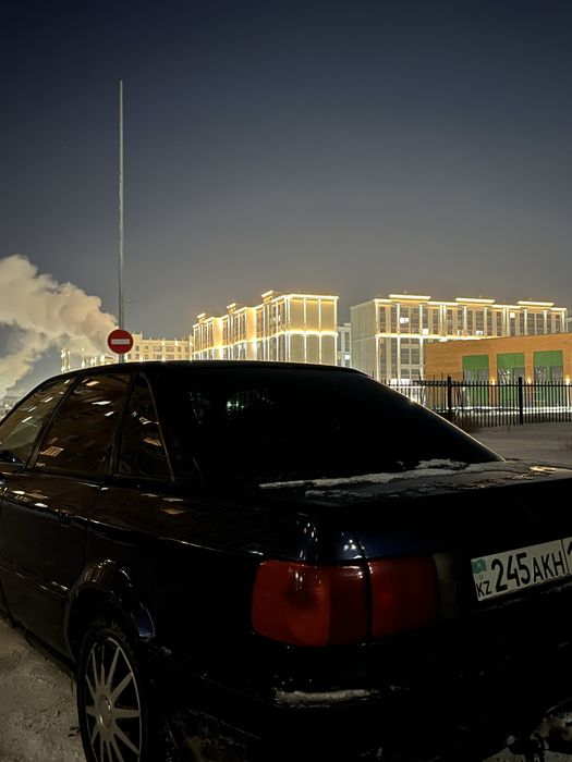 Ауди 80 б4 в хорошем состоянии