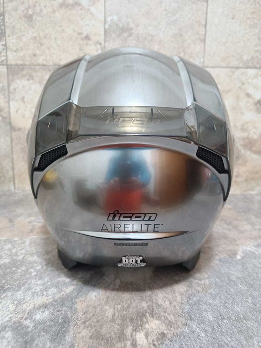 Casca moto Icon Airflite Quicksilver masura L impecabila