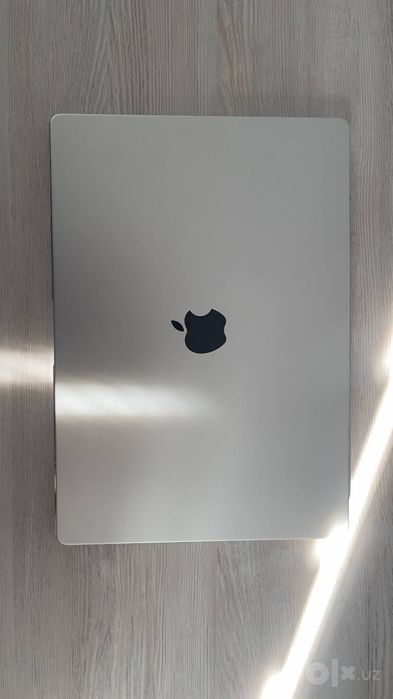 Macbook pro M1 chipli