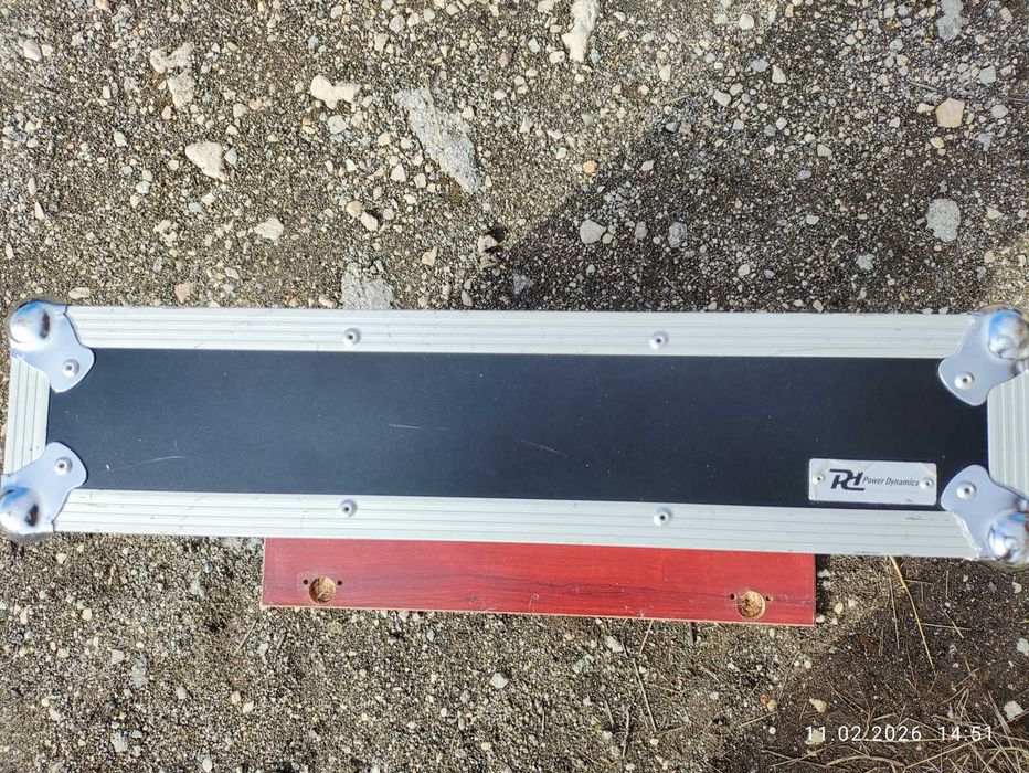 Продавам EV Q1212 AMP