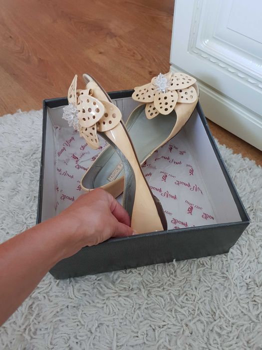 Кросовки Basconi Турция  размер 37 38