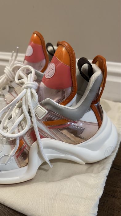 Louis Vuitton sneakers 36