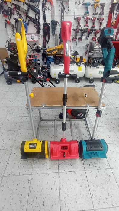 Снегоуборщик бензиновый