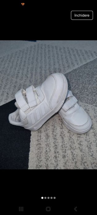 Adidași albi de copii. Nr 26