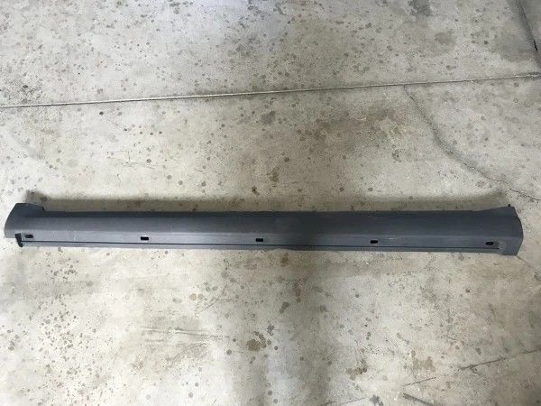 Prag ornament stanga Mercedes-Benz A Class W169 2010 cod A1696101408