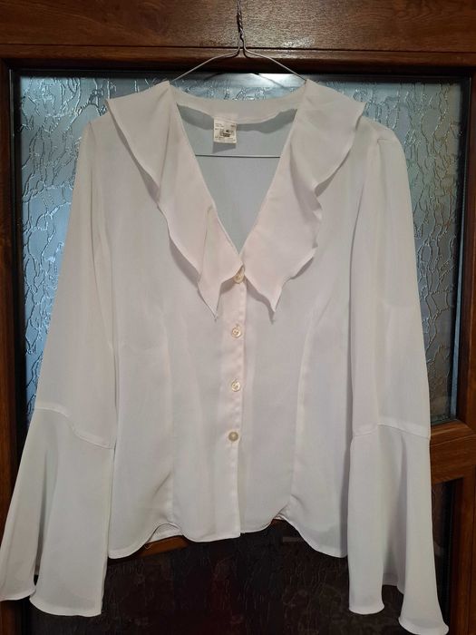 Bluză albă elegantă cu mâneci clopot vâscoză 95%, marimea S-M