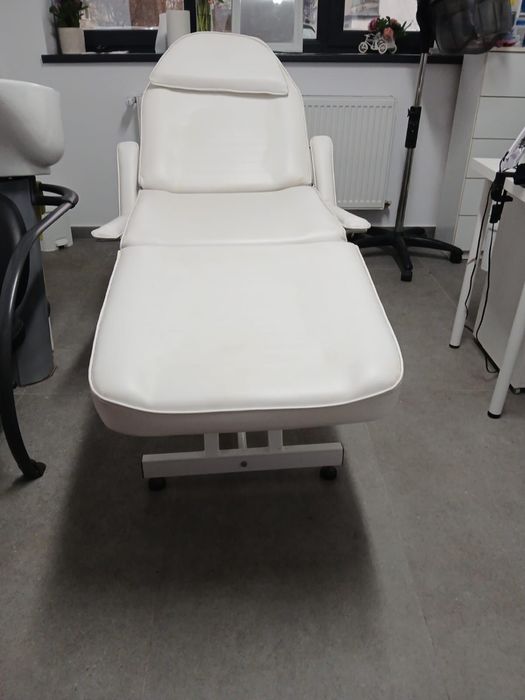 Par cosmetic in stare foarte buna!