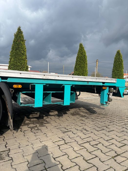 Platformă trailer agabaritic