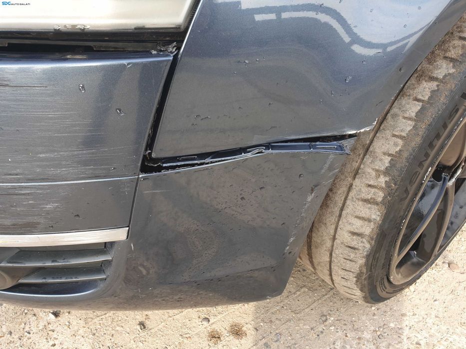 Bara Spoiler Fata Dezechipata FARA Grila Si Emblema cu Defect Audi A6 C6 NFL Non Facelift 2004 - 2008 Culoare LZ7R [K1890]