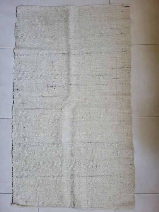 Автентични вълнени престилки, памучни месали и др. от Скрина на баба