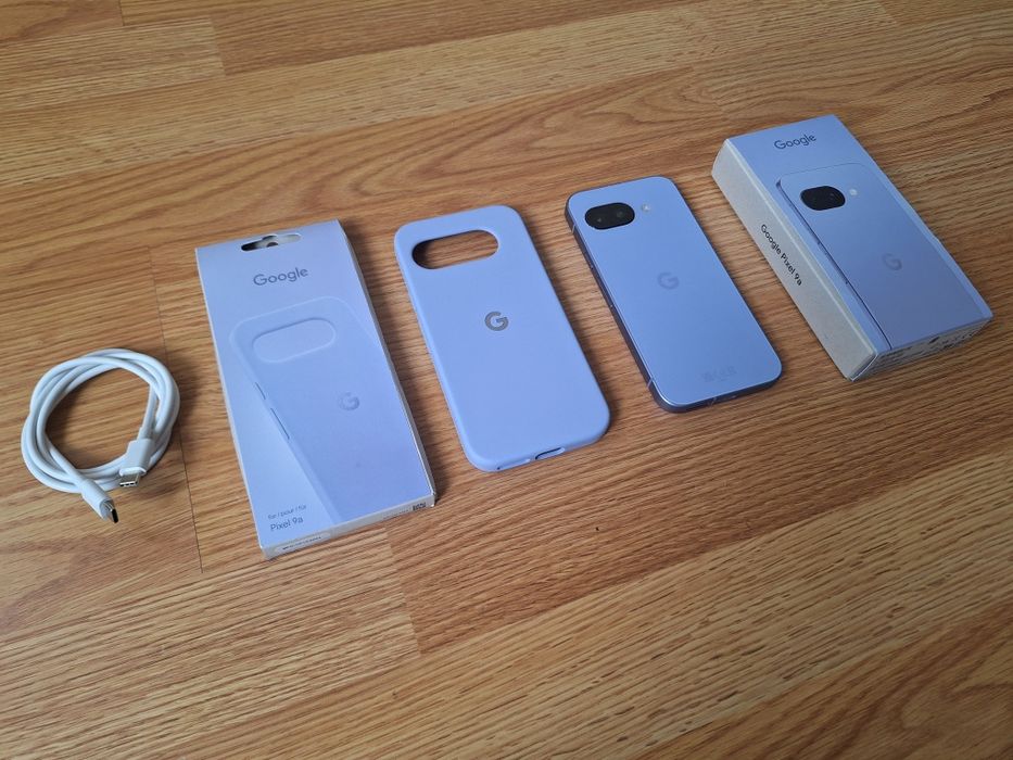 Pixel 9A - 128gb + accesorii originale, husa originala Google
