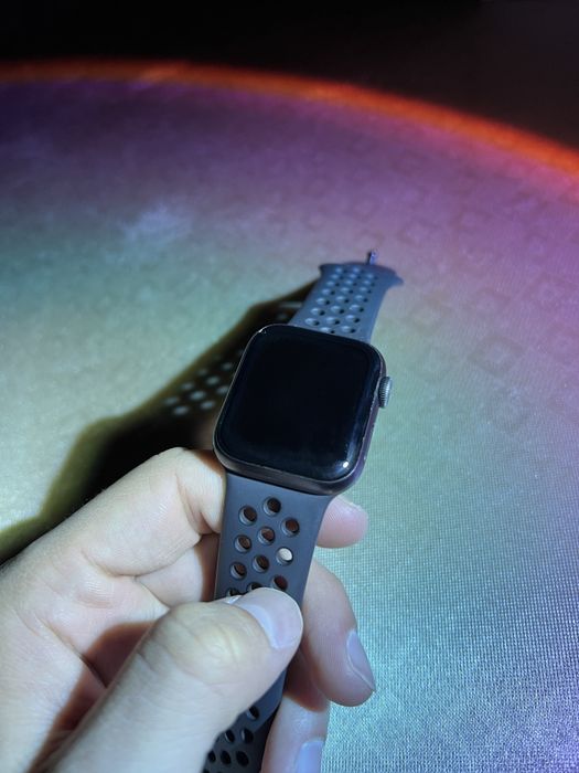Apple watch se 40mm 1год горянтие