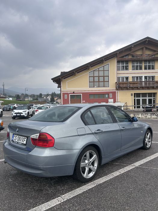 BMW seria 3 - E90 318i