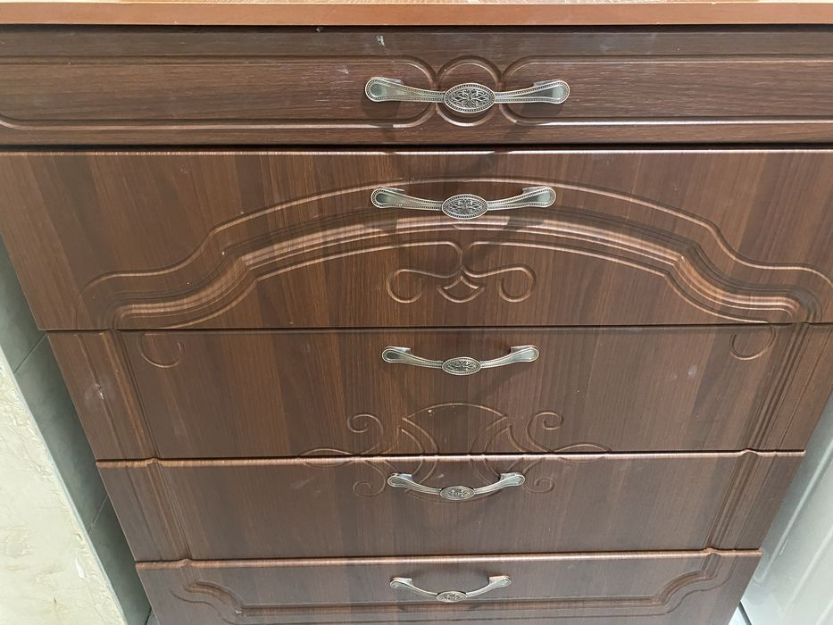 Комод с зкркалом