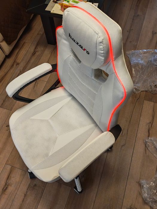 Геймърски стол с RGB