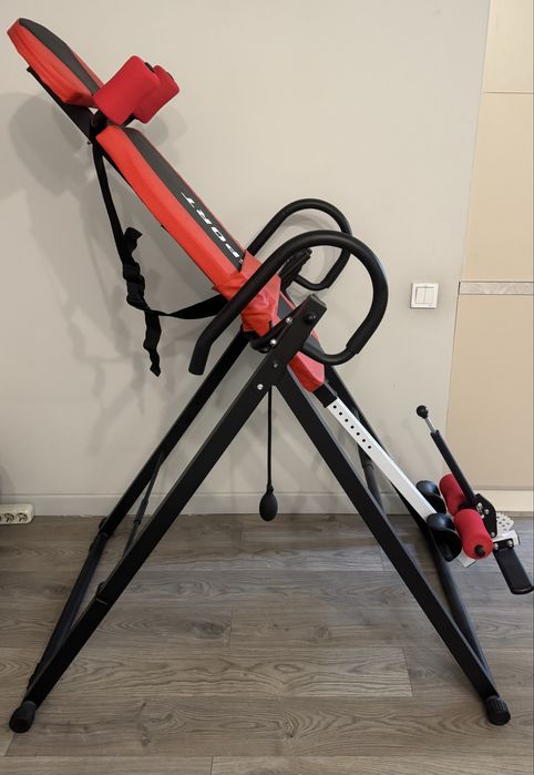 Инверсионный стол для позвоночника