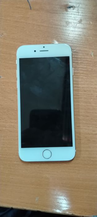 Продам или обменяю айфон 6с