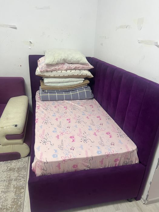 Продам кровать на 3-7лет