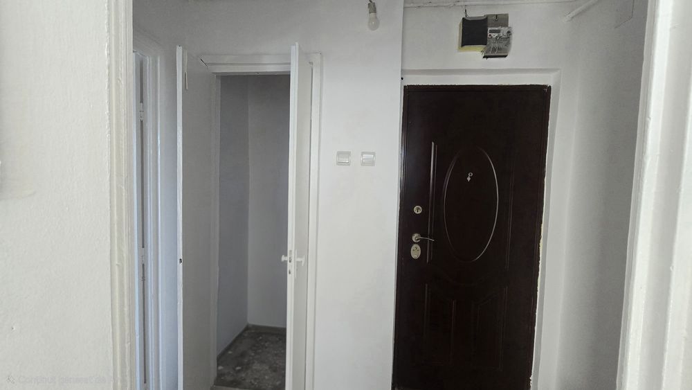 Apartament 2 camere de vanzare