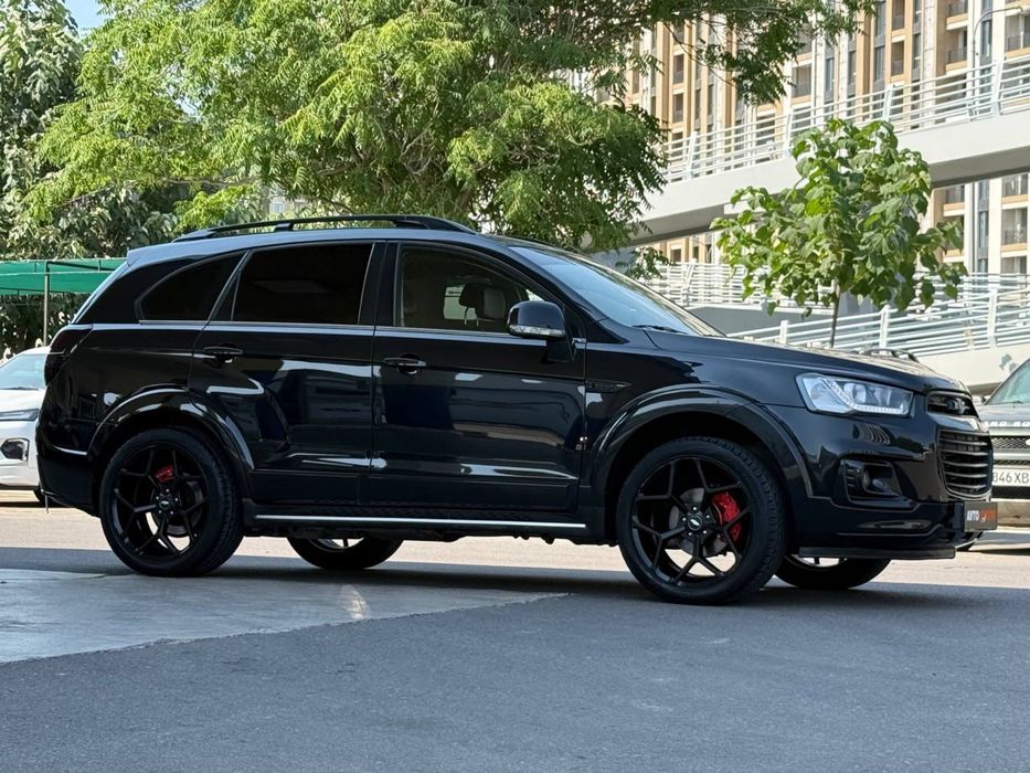 Продаётся Chevrolet Captiva 3 Год 2013 3L