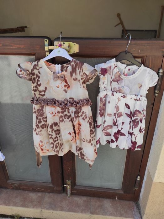 Vând rochițe fetițe