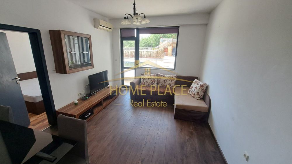 Продава се Тристаен апартамент в к.к. Златни пясъци - 110 кв.м за 1000 €/кв.м - Снимка #1