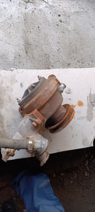 продам помпа Гур насос на ямз мотор