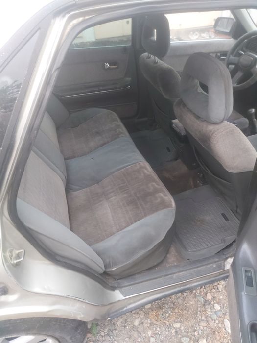 Продам автомобиль мазда 626 2.2 объем