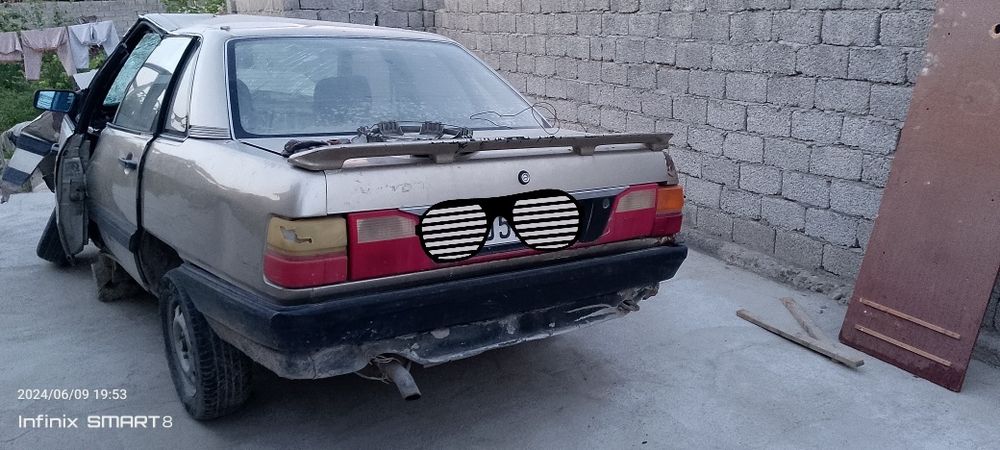 Audi 100 va 80 zapchastga Audi 100 ni gazi bor
