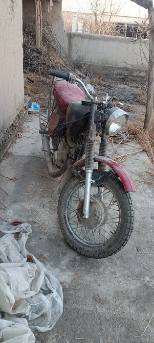 Мотоцикл иж планета 5