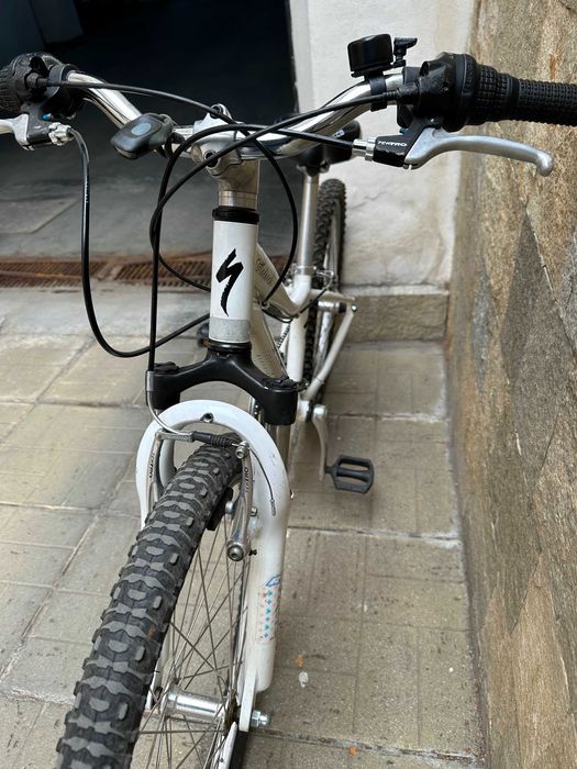 Детско колело Specialized Hotrock Kids 20"