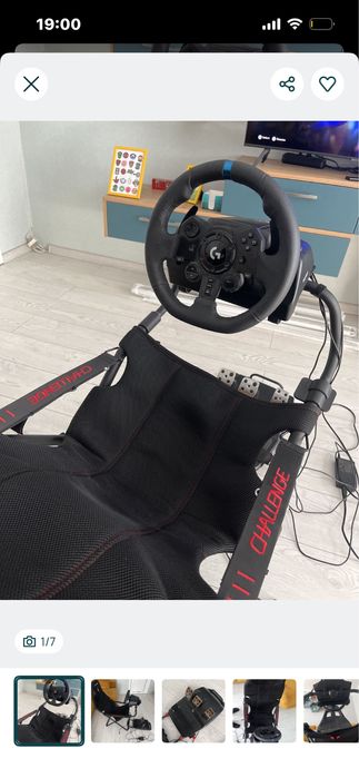 Продавам стойка за волан и педали на Playseat Challenge