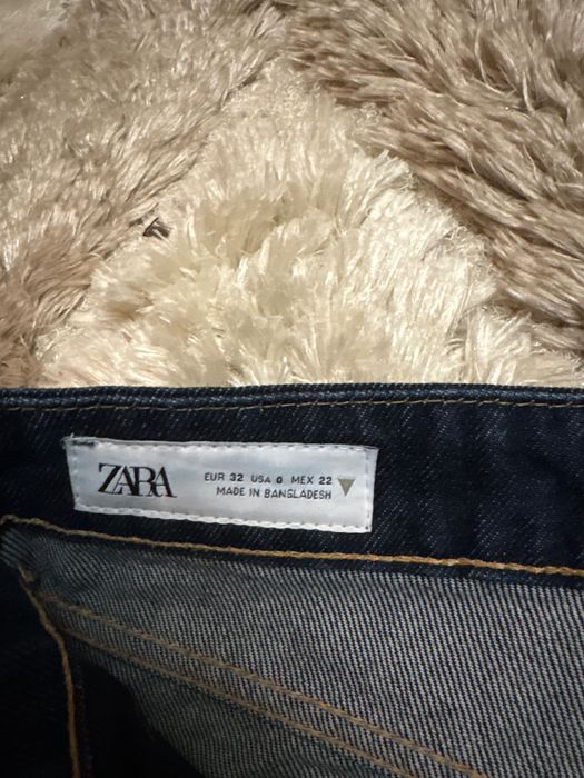 Zara Дънки с Камъни