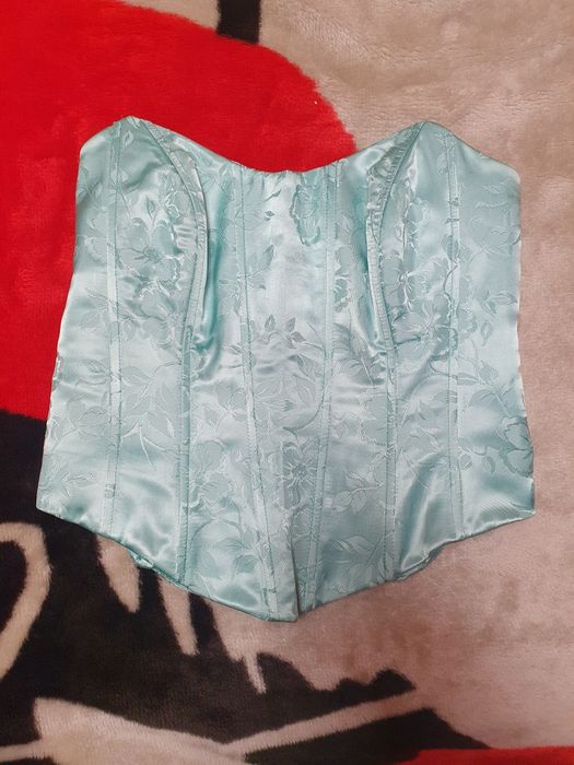 Corset ajustabil, culoare superba