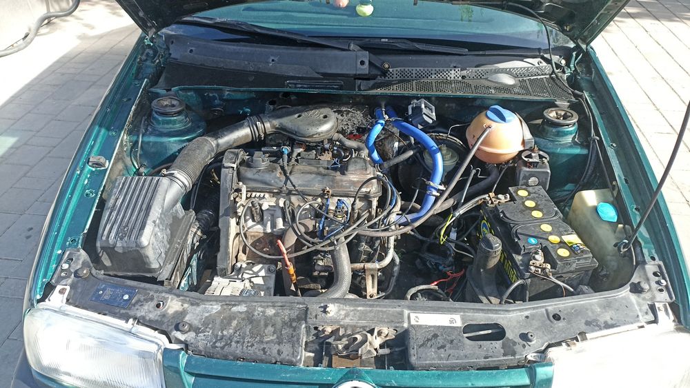 Продам машину. Машина на ходу