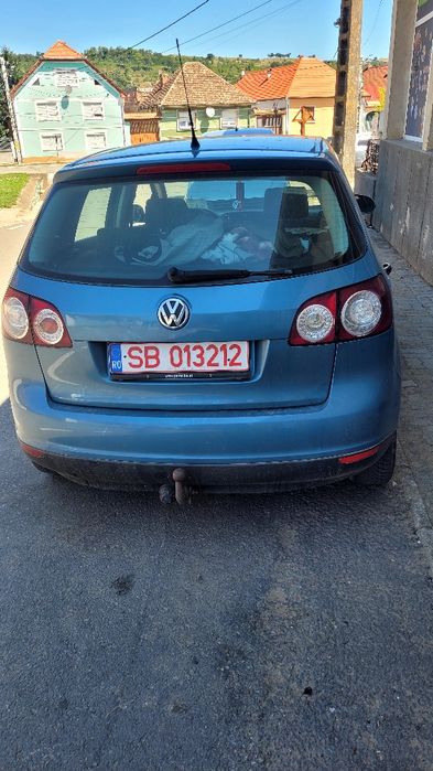 Wolkswagen golf 5 plus. 19