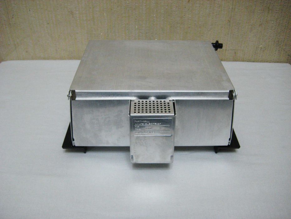 Гриль аппарат оригинал (made in Rossia) новым состоянии!