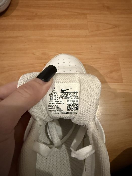 Adidasi Nike Court Borough Low 2 37.5