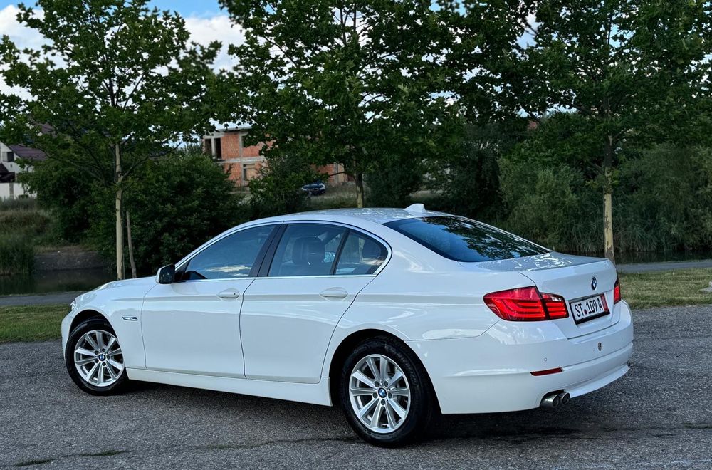 BMW 5 Series 2012 — imagine 2