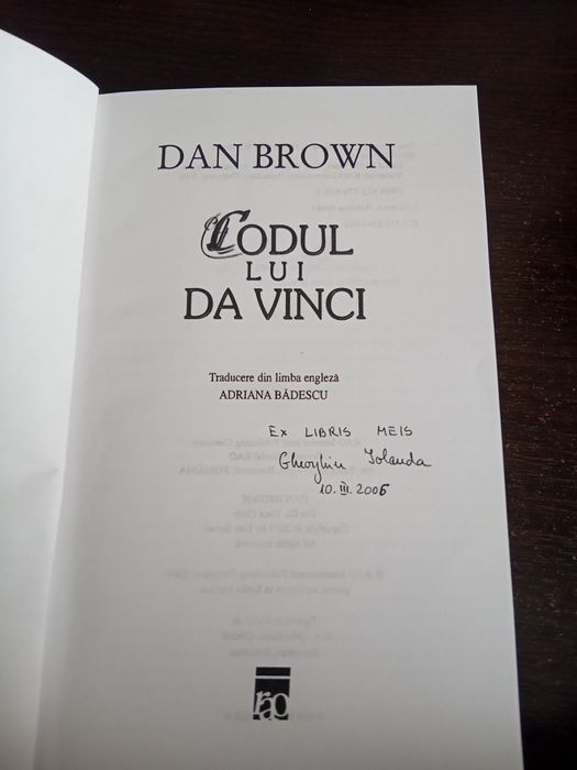 Carte Codul lui Da Vinci de Dan Brown