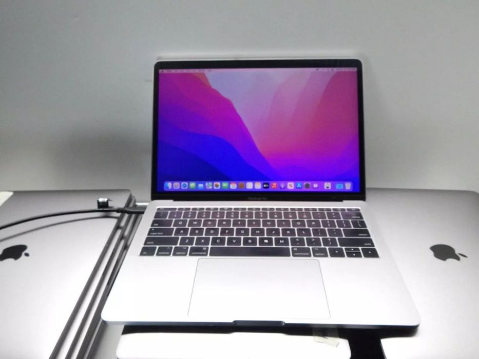 MacBook Pro 13 inch 2017 skidka