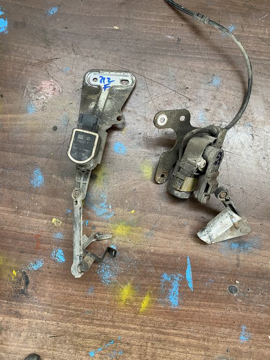 Senzor nivel faruri mercedes w212 s212 c207 w204 c204 s204