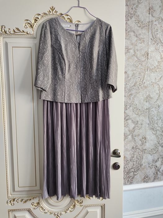 Платье  женская за 24000