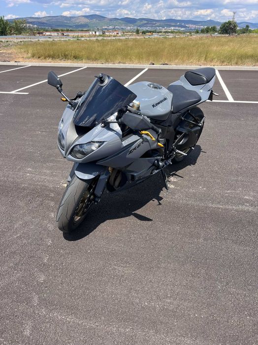 Kawasaki Ninja ZX6R