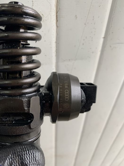 Injectoare vw passat 2.0 bmp 038130073BQ