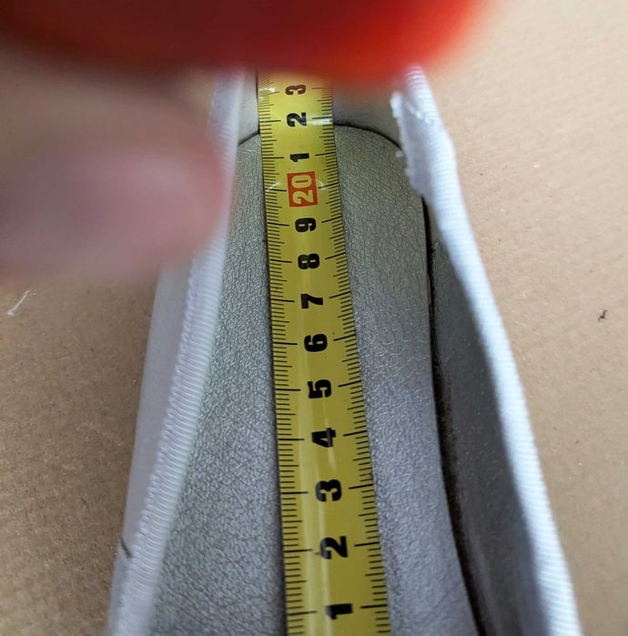 Детски пантофки Benetton