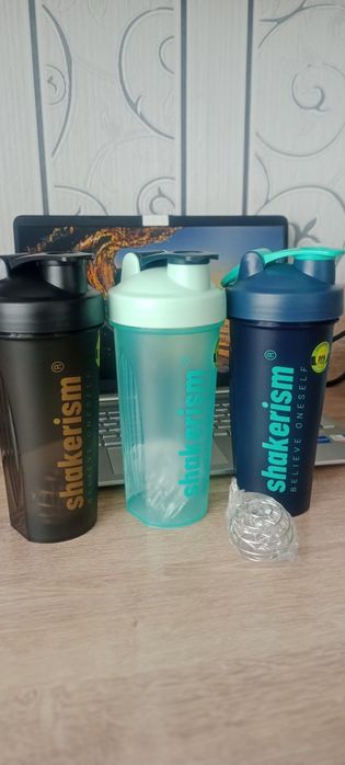 Продам бутылку для воды