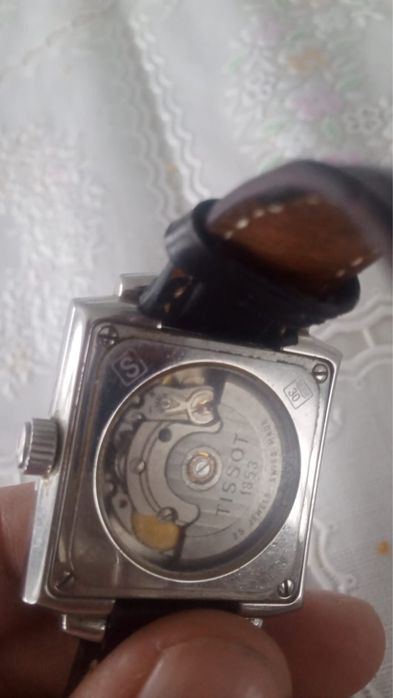 Tissot Heritage Prince Automatic — швейцарские часы