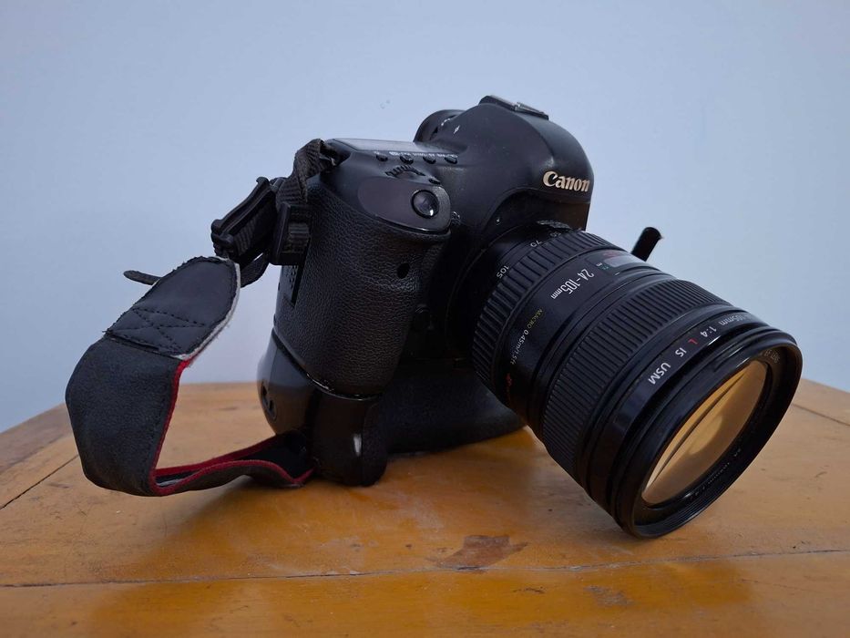 Продаётся фотоапарат MARK 3