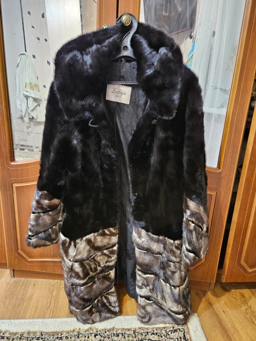 Норковая шуба, в отличном состоянии .